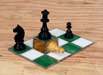 Impossible chess illusion