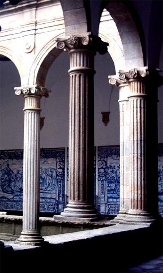 Escher columns